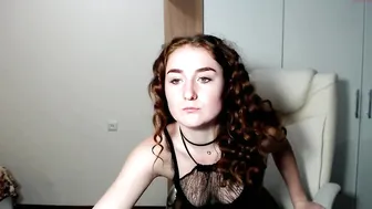 curlycutie19 mom with huge tits