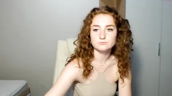 curlycutie19 Pretty girl