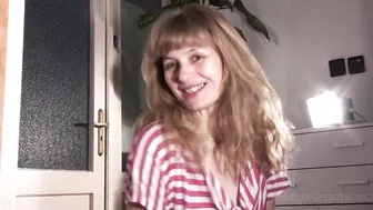 Doris Dawn cute bitch caresses sex lips