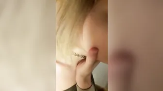 ENMARCHENOIRE burning leggy babe pulls clit