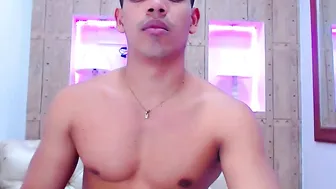 gym_model_hot shy chick caresses big tits