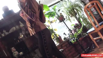 Doris Dawn sweet lady caresses pussy