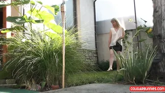 Doris Dawn crazy lady jerks off and cums