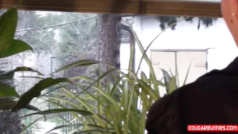 Doris Dawn crazy chick demonstrates sexy body