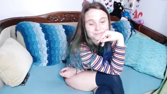 sexkitteh dude licks shaved cunt girlfriend