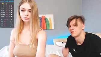 thehottesttwo gorgeous chick fucks cunt with phallus