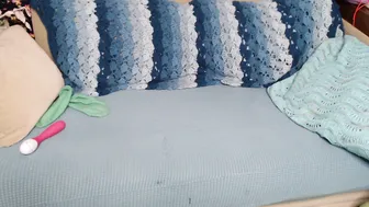 sexkitteh blissful doll chatting in fries