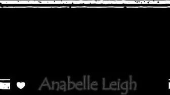 AnabelleLeigh Busty lady