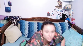 sexkitteh gorgeous babe furiously fucks pussy