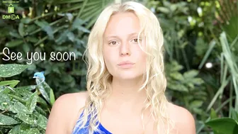 kiraaishere seductive babe masturbates shaved cunt