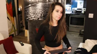 justin_maryah desired woman fucks herself with fingers