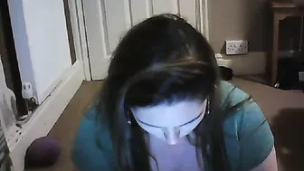 gamergirl cute chick fucked by sex toy