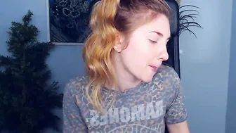 daniella_true delightful bitch exposes sexy body