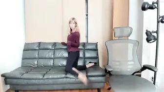 cutiepainter busty chick masturbates shaved pussy