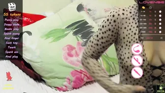 _wildfox_ blonde babe bares her tits