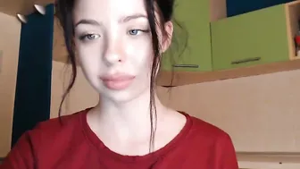 mrs_eva modest slut tells interesting stories on camera