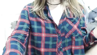 patriciashiny jerking in the car