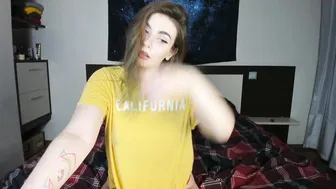 howtoreachorgasm spicy bitch exposes her charms