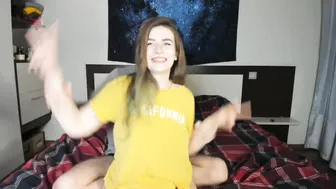 howtoreachorgasm spicy bitch exposes her charms