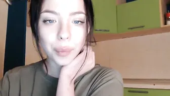 mrs_eva online show January 2020