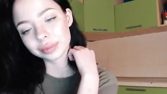 mrs_eva online show January 2020