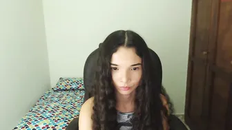 lisa_coleman graceful blonde passionately masturbating cunt