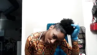 wynterheat busty woman chatting in chat