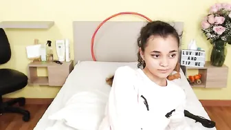 conniebrown18 babe in stockings fucks ass