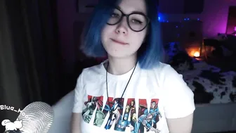 blue_mooncat graceful devil with her palm rubs her vagina