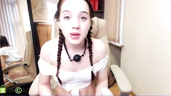 agelina_summer Long haired bitch