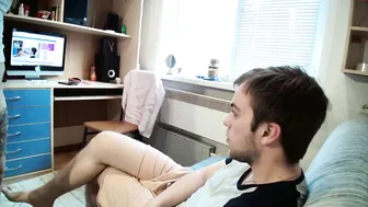 barsikmeow gorgeous bitch strips and jerks off