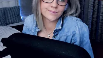 tiffanyriox gentle erotic spinning at the chair