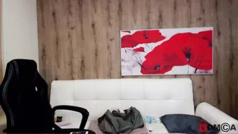 agelina_summer satisfied with sex toy