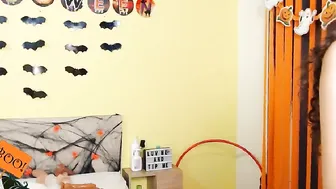 conniebrown18 sexy housewife gets fucked in the kitchen