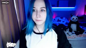 blue_mooncat Dark-haired passion