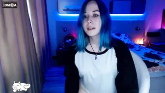 blue_mooncat Dark-haired passion