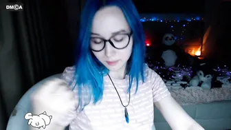 blue_mooncat the calf jerks off and cums