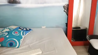 _roxana wonderful caret caresses shaved holes