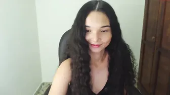 lisa_coleman skin masturbates pussy