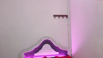 sweet_princes_anal openwork babe masturbates cap