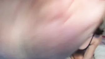 sluttylilsister naughty bitch fucks pussy
