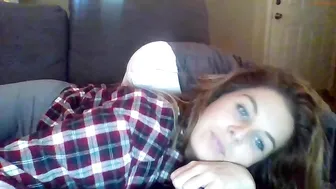 ky_lynn ardent schoolgirl fingering sex toys