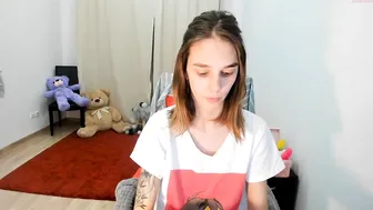 hotfallingdevil gorgeous bitch bares her breasts