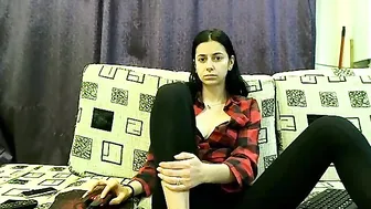 little_sex2001 teen slut fingers pussy