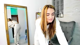 annemarie1996 Busty confused