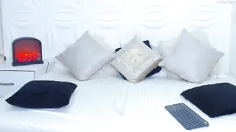 celestee_greey online show January 2020