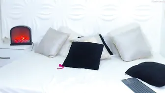 celestee_greey cute slut fucks vaginal opening