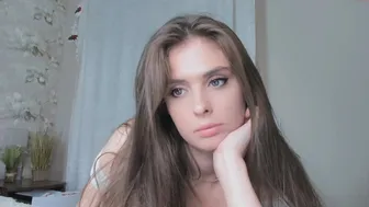 xxxx13xxxx cute lady jerking off her cunt