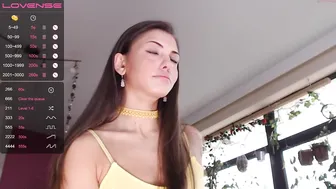 bubblekush7 shows her pussy on the chair