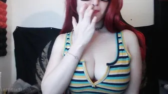 veronikavonk whore babe masturbates pussy